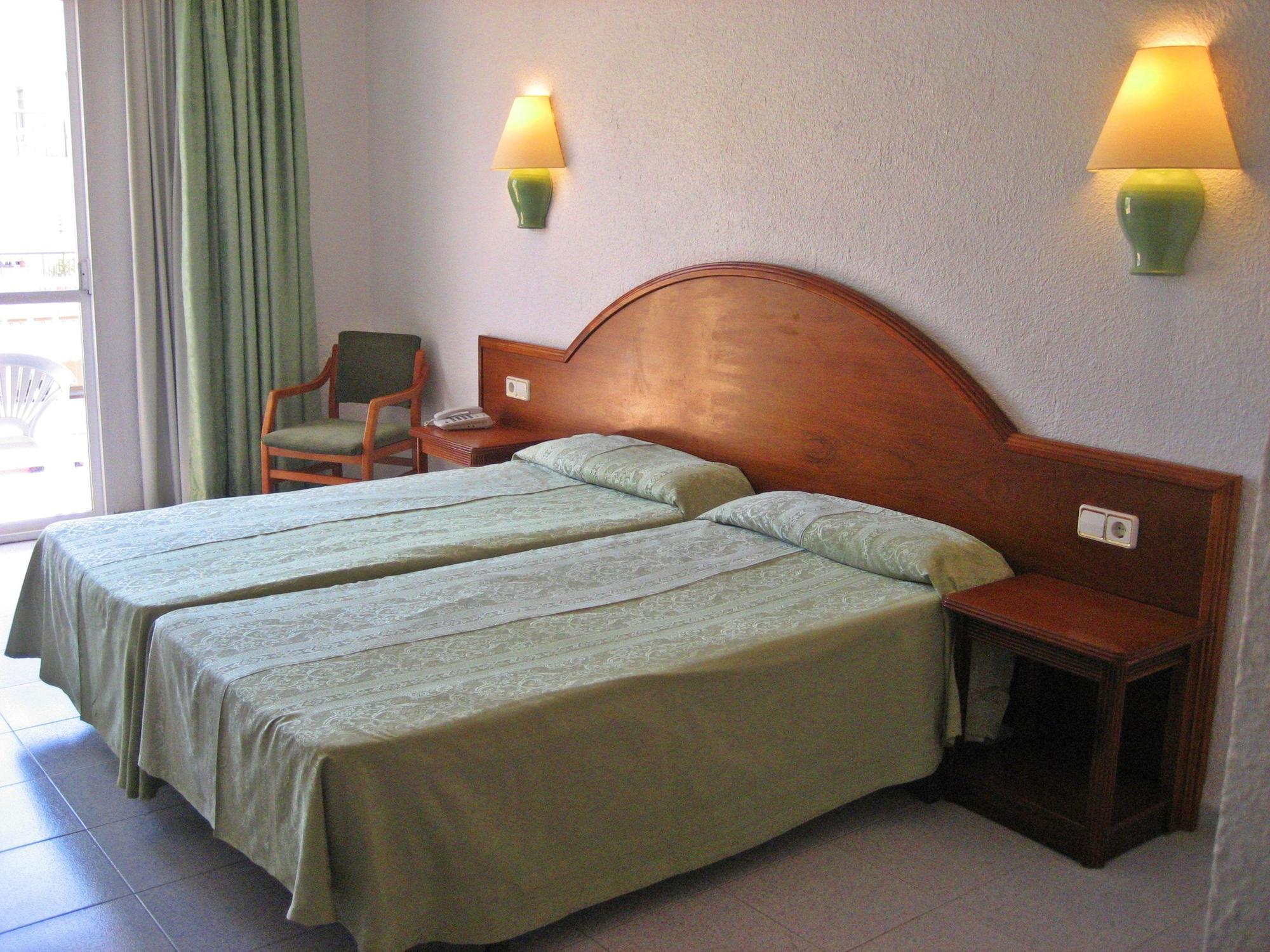 Hotel Riutort El Arenal  Esterno foto
