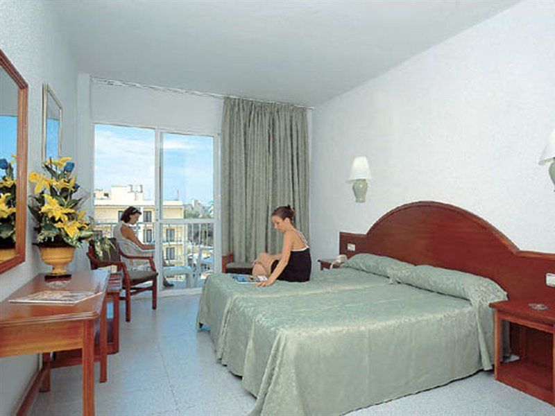 Hotel Riutort El Arenal  Esterno foto